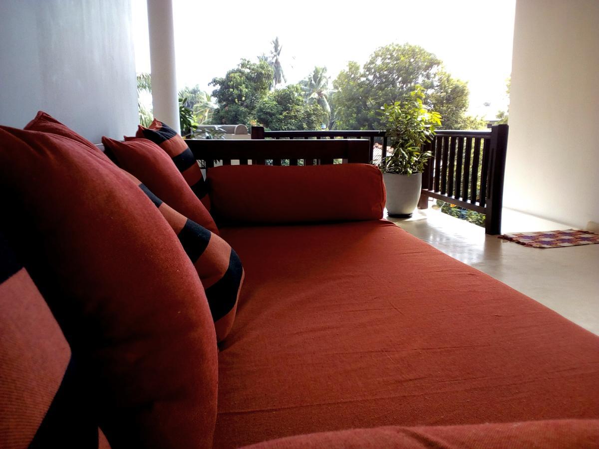 Sleepy Head Guesthouse Unawatuna Dış mekan fotoğraf